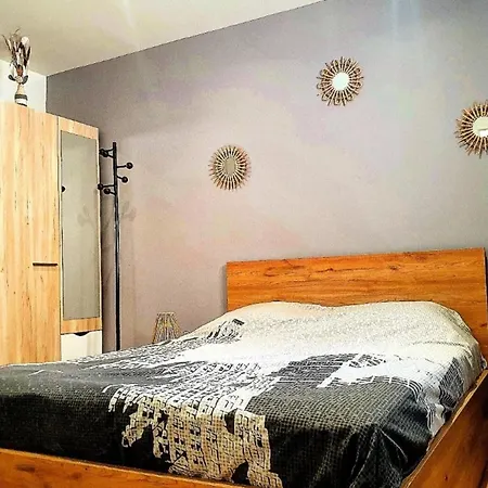 Apartman Charming T2 Equipped 1min Walk To Beaches Toulon