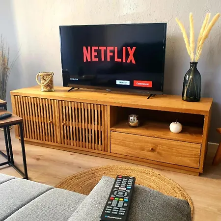 Charming T2 Equipped 1min Walk To Beaches Toulon