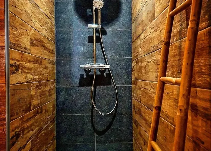 Apartman Charming T2 Equipped 1min Walk To Beaches *